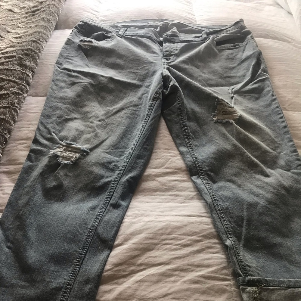 Ankle length jeans